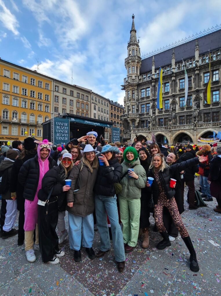 Fasching Outdoor 1